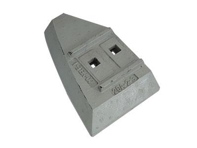 Concrete mixer scraper blade